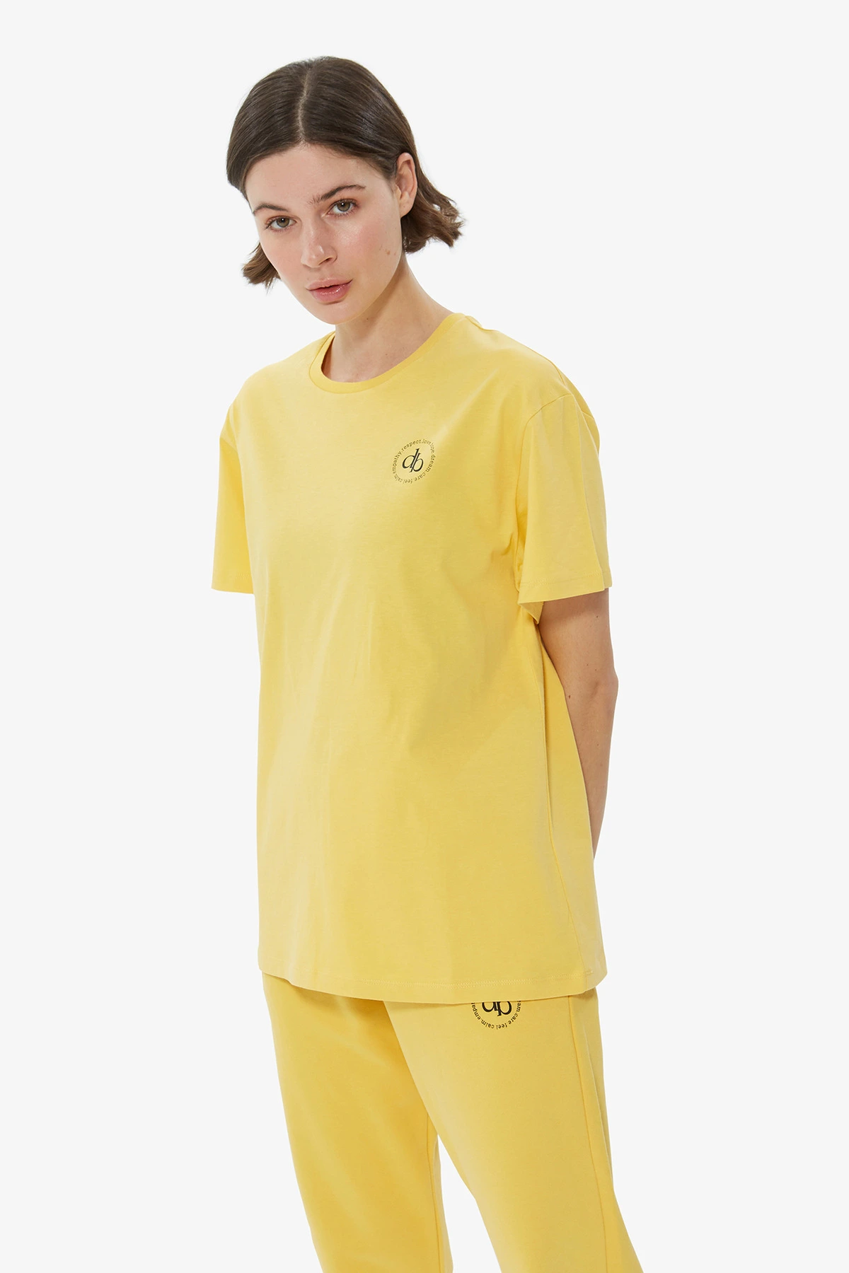 T-Shirt Sarı Ön Baskılı Bisiklet Yaka Basic T-shirt